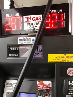 BJ's Wholesale Club Gas Station