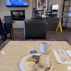 Comfort Inn - I eat every morning. It's peace and quiet after 7am