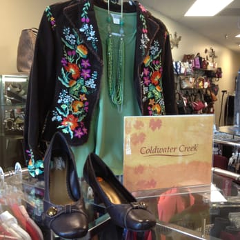 Threads Consignments - Women's Clothing Near Me - Lafayette, Colorado Threads Consignments - Women's Clothing Near Me - Lafayette, Colorado