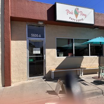 Pink Pony Soft Serve - Ice Cream & Frozen Yogurt Near Me - Albuquerque, New Mexico
