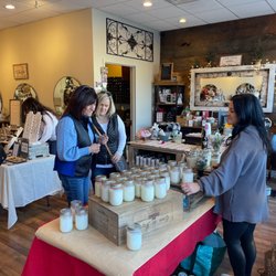 Vanity Hair Salon - Holiday open house 2021