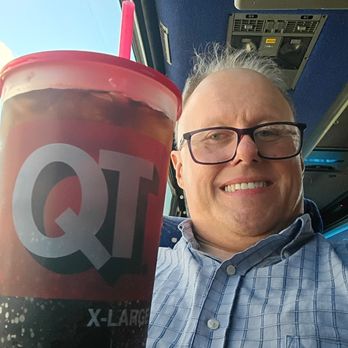 QuikTrip - Kyle holding his X-large QuikTrip fountain drink - Gas Stations Near Me - Jeffersonville, Ohio