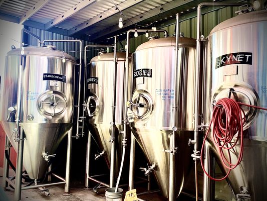 DeadBeach Brewery by null