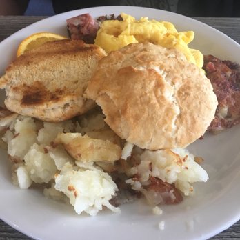 Max's Table - Homemade corned beef hash! - Breakfast & Brunch Near Me - Osprey, Florida
