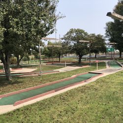 Emporia Family Fun Center - Mini golf
