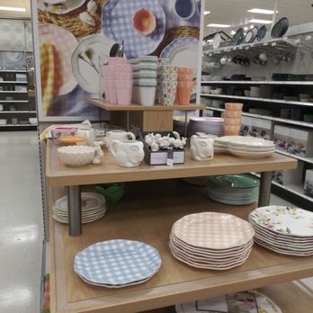 Target - Department Stores Near Me - Matthews, North Carolina