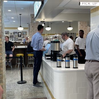 Mensch's Deli - Check-out counter - Delis Near Me - Evanston, Illinois