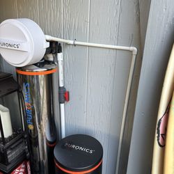 Element Pros - Here is a picture of the filtration system and the salt container