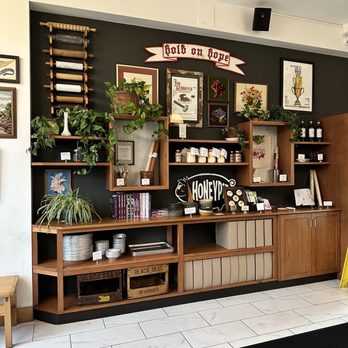 Honeypie Cafe - New American Near Me - Milwaukee, Wisconsin