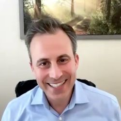 Goodwin Hypnosis - Todd Goodwin during a Zoom call.