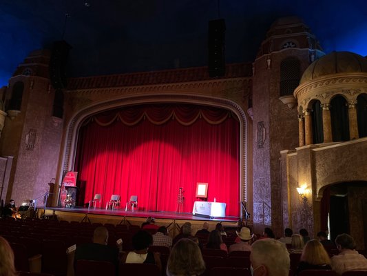 Paramount Theatre by null