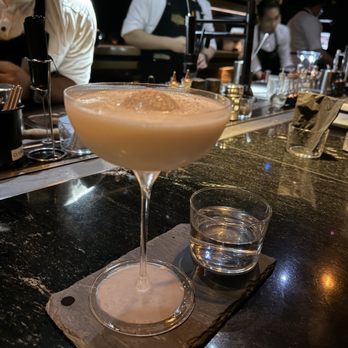 HandShake - Cocktails - Bars Near Me - Ciudad de México, DIF HandShake - Cocktails - Bars Near Me - Ciudad de México, DIF