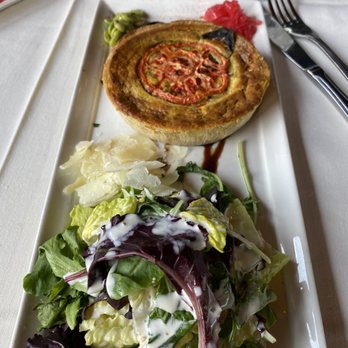 La Petite Maison - French Near Me - Atlanta, Georgia