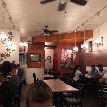 Red Curry Vegan Kitchen - Dining room - Vegan Near Me - Flagstaff, Arizona