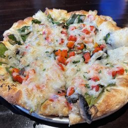 BOOMBOZZ PIZZA & WATCH BAR - Updated September 2025 - 77