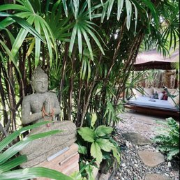 Amita Holistic Spa - Sacred Garden - Massage Near Me - Ewa Beach, Hawaii