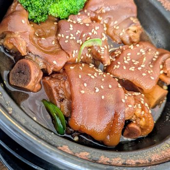 Ikka Sizzling Pot - Pork trotter - Chinese Near Me - Arcadia, California Ikka Sizzling Pot - Pork trotter - Chinese Near Me - Arcadia, California