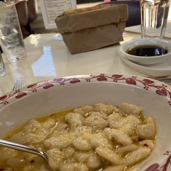 Bar Vendetta - Heirloom beans and fresh bread! - Italian Near Me - Toronto, Ontario
