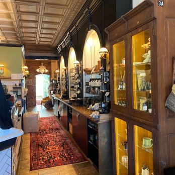 APOTHEC - Gorgeous aesthetic - Herbal Shops Near Me - Richmond, Virginia