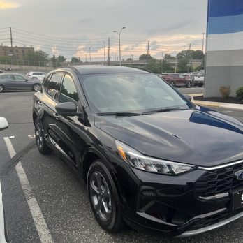 Tom's Ford - 2024 Escape ST Line - Auto Repair Near Me - Keyport, New Jersey