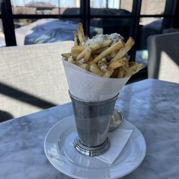 RH Rooftop Restaurant at RH Minneapolis - Truffle fries - American Near Me - Edina, Minnesota