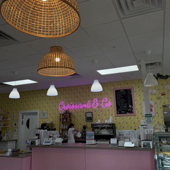 Croissant & Co - Bakeries Near Me - Venice, Florida