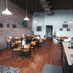 Brew 2 Rescue Cafe