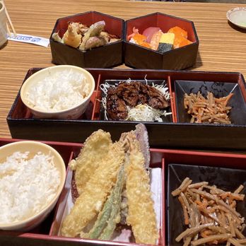 Gyotaku - Niu Valley - We got 2 senior meals and 1 regular meal and shared. We got 2 of the rice, soup and salad. That's fine! We ate it all! - Japanese Near Me - Honolulu, Hawaii Gyotaku - Niu Valley - We got 2 senior meals and 1 regular meal and shared. We got 2 of the rice, soup and salad. That's fine! We ate it all! - Japanese Near Me - Honolulu, Hawaii