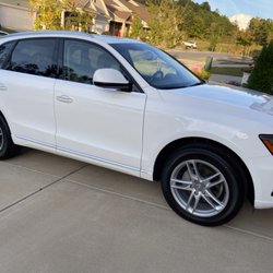 Sudz Xpress Mobile Detailing - Level 2 ceramic coating package for the Audi Q5. This customer can now enjoy 5 years worth of ceramic protection