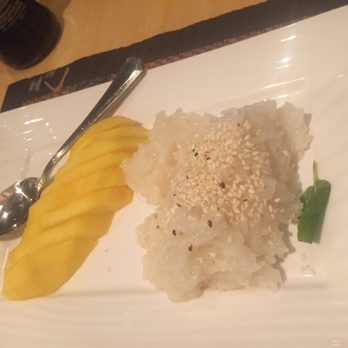 Bencharong Thai House - Mango sticky rice - Thai Near Me - Arcata, California