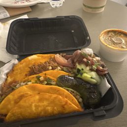 Quesabirria tacos! Quesabirria tacos!