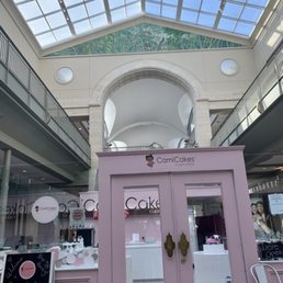 Cute store-get the Sweet Potato Cupcake and the Georgia Peach Cobbler