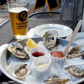 Rockin Fish - Looks awesome. Best seat in the house. - Gastropubs Near Me - Northport, New York Rockin Fish - Looks awesome. Best seat in the house. - Gastropubs Near Me - Northport, New York