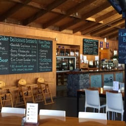 Huka Prawn Park Restaurant - Wide assortment of beers, coffee, and desserts.