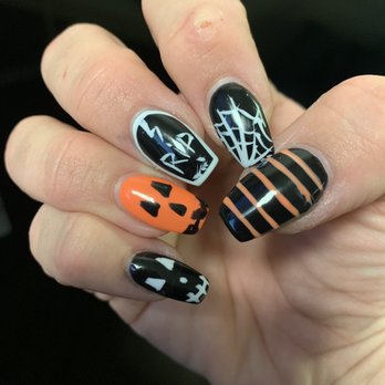 A Nail & Spa - Cute designs! - Nail Salons Near Me - Burbank, California
