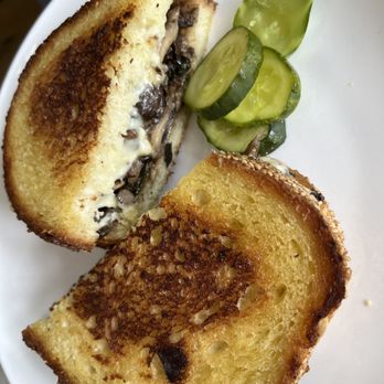 Mediterra Cafe - Mushroom melt - Cafes Near Me - Pittsburgh, Pennsylvania Mediterra Cafe - Mushroom melt - Cafes Near Me - Pittsburgh, Pennsylvania