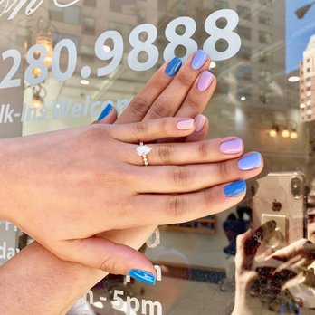 Bilancia Nail Spa - Spring blue gradient! - Nail Salons Near Me - Chicago, Illinois