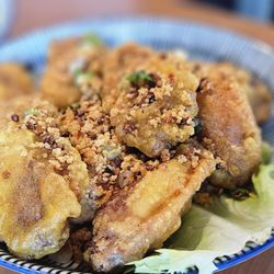Capital Noodle Bar - Brea - Spicy Garlic Chicken Wings