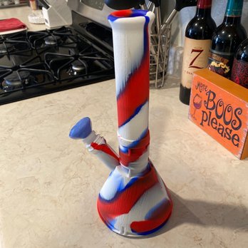 Almond Smoke Shop - Tobacco Shops Near Me - Menifee, California