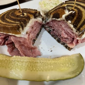 Max and Benny's Restaurant - San Francisco Reuben - Delis Near Me - Northbrook, Illinois Max and Benny's Restaurant - San Francisco Reuben - Delis Near Me - Northbrook, Illinois