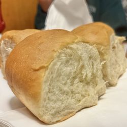 Der Dutchman - White rolls, hot out of the oven.