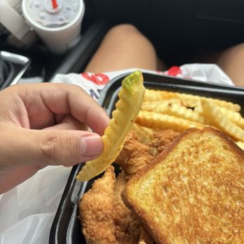 Zaxbys - Green moldy diarrhea fry - Salad Near Me - Valrico, Florida Zaxbys - Green moldy diarrhea fry - Salad Near Me - Valrico, Florida