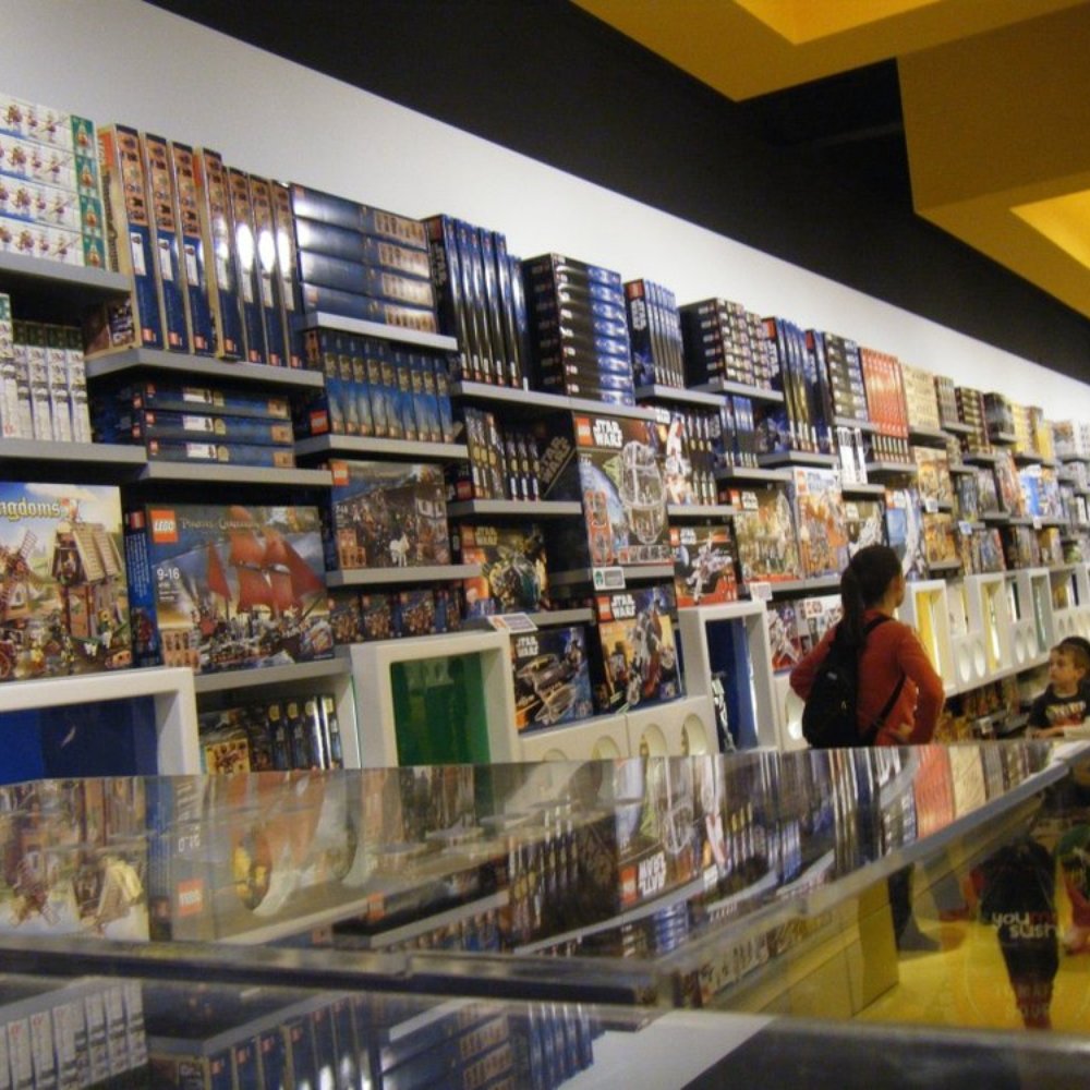 LEGO - Plastic toys - Toy Stores Near Me - London, XGL