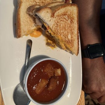 Folk Art - Grilled Cheese w/ Side of Tomato Basil Soup N/C - American Near Me - Atlanta, Georgia Folk Art - Grilled Cheese w/ Side of Tomato Basil Soup N/C - American Near Me - Atlanta, Georgia