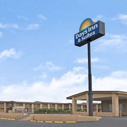 Days Inn & Suites by Wyndham Santa Rosa - Welcome to The Days Inn & Suites Santa Rosa