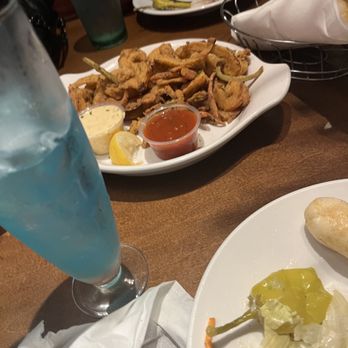 Olive Garden Italian Restaurant - Shrimp Fritto Misto for appetizer - Italian Near Me - Morrow, Georgia