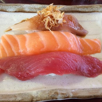 Megu Sushi - special variety plate: albacore topped with fried onion, salmon, and tuna (compliments of the restaurant... thanks!) - Japanese Near Me - Simi Valley, California Megu Sushi - special variety plate: albacore topped with fried onion, salmon, and tuna (compliments of the restaurant... thanks!) - Japanese Near Me - Simi Valley, California