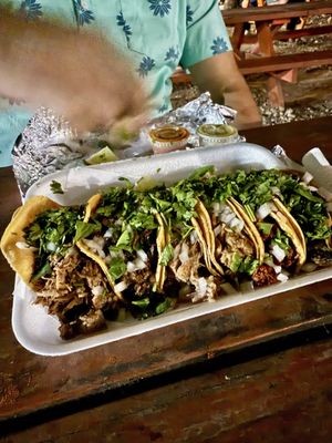 Cuantos Tacos by null