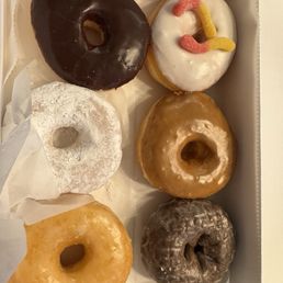 The best fresh donuts! The best fresh donuts!