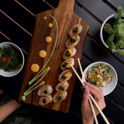 Nomi Nori - Scallops w/ Caviar & Uni, Kani & Crab Salad and Seaweed Salad w/ Ponzu